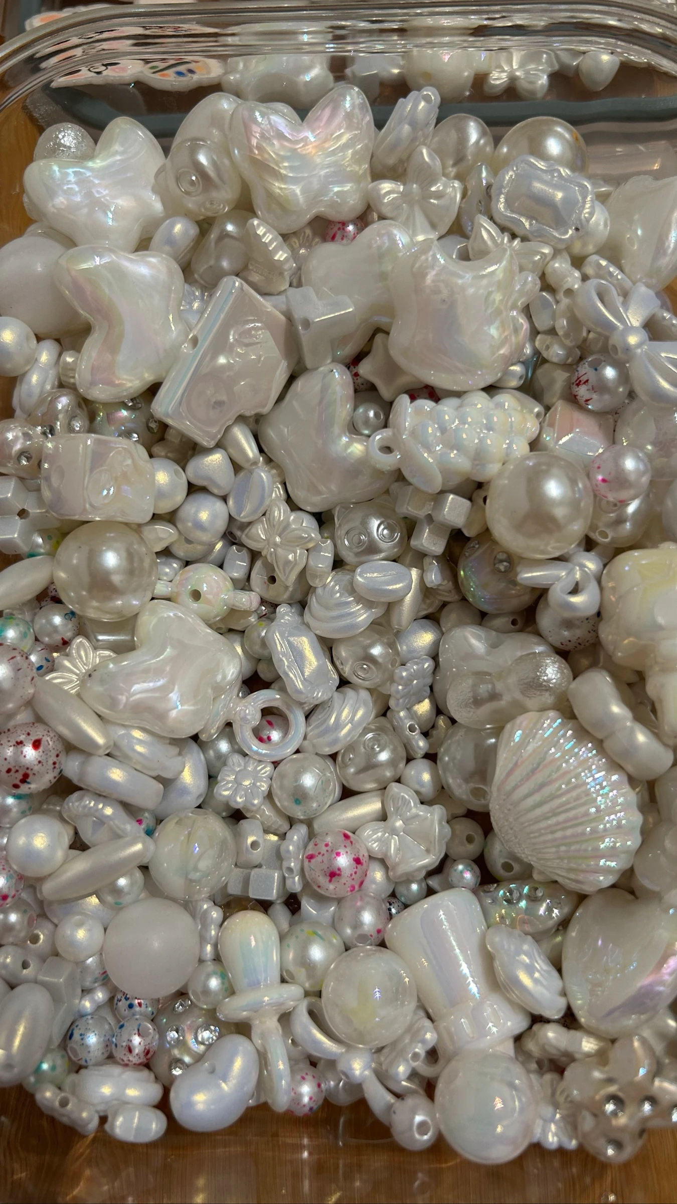 White Acrylic Beads 600ml – photo 4
